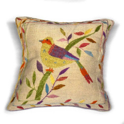 oiseau sur son arbre en fleur