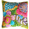 Coussins en laine brodé